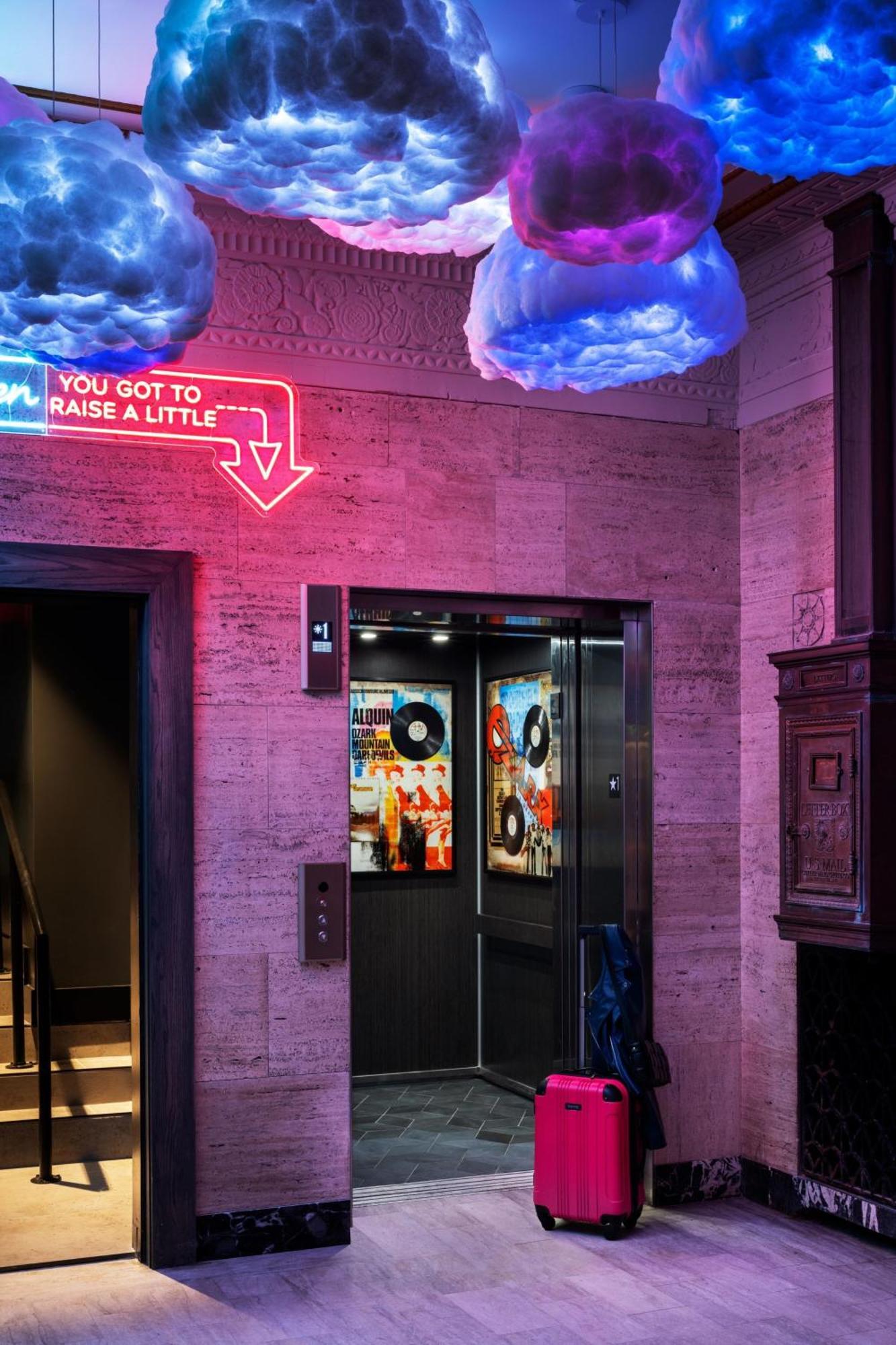 Moxy Springfield Downtown酒店 外观 照片